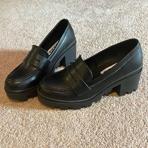 Mudd Lug Loafers